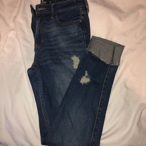Hollister jeans